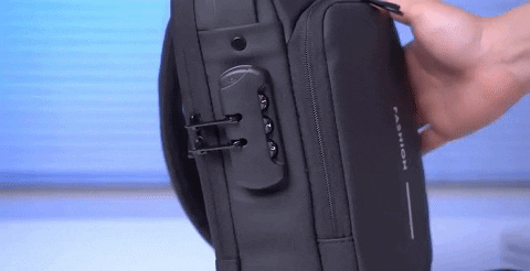Bolso Oxford Grado Militar Impermeable + Cerradura + Puerto USB - Imagen 3