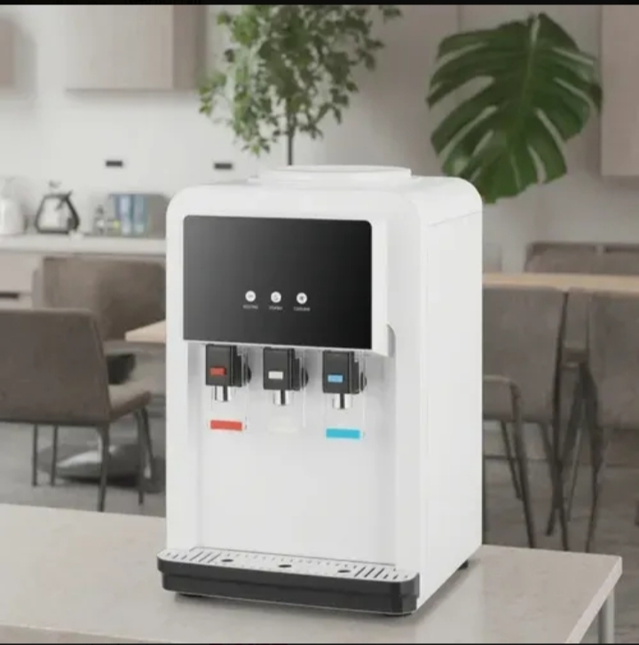 Dispensador y Enfriador de Agua RAF 4L – 645W Envio Gratis